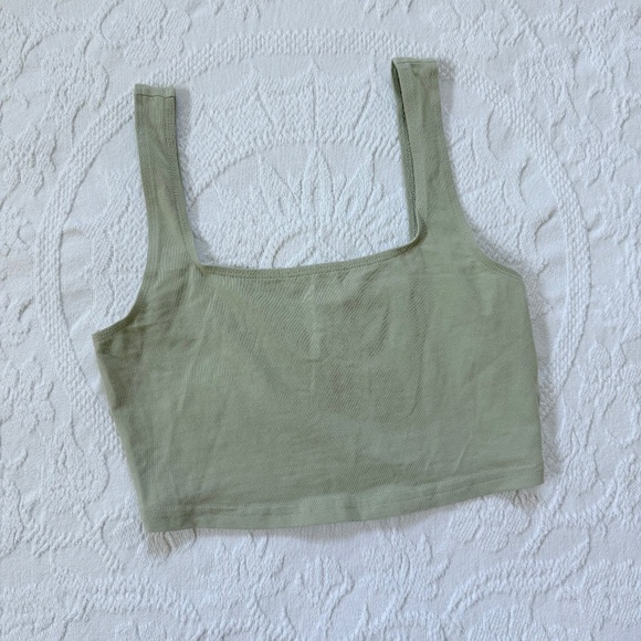 Aritzia Tna Laguna Tank - Picture 1 of 3